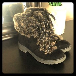 Black Faux fur boots